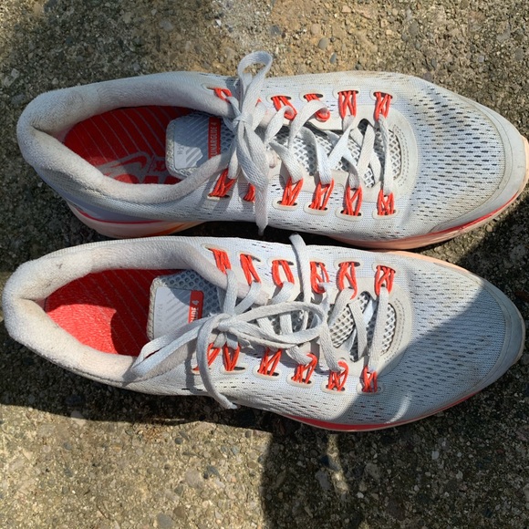 Nike Sneakers - Picture 2 of 3